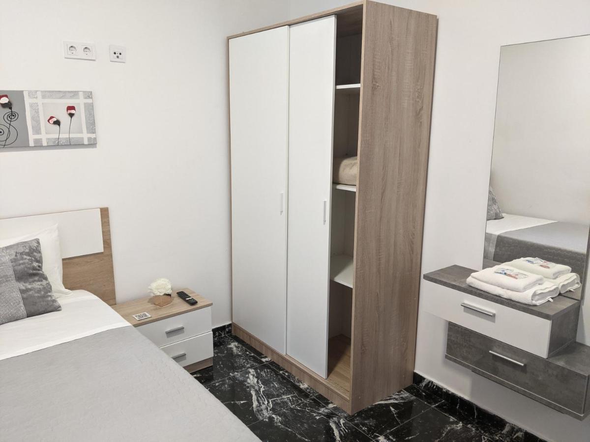 Pension Susita Alicante Esterno foto